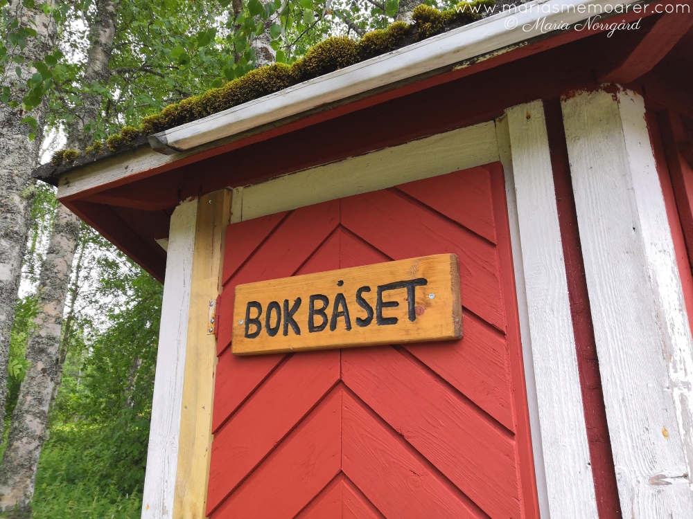 Wassor UF- bokbåset / bokbytarkoja