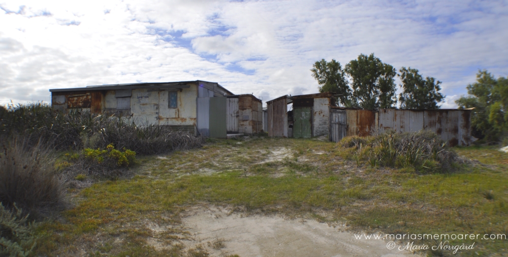 Wedge Island shacks - community / sevärdheter i Australien: enkelt samhälle i Western Australia, nära Perth