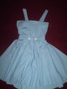 En Dorothy-klänning som jag hjälpte Elin att sy.