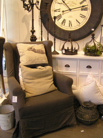 Vackra möbler från butiken Casa Linné i Göteborg