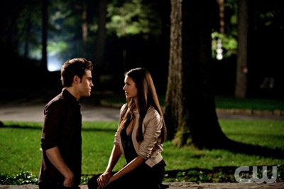 Stefan och Elena verkliga livet dating