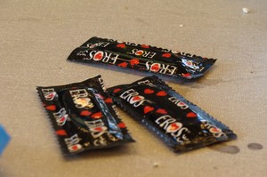och kondomerna hade extra mycket glidmedel ^^ bara så alla vet