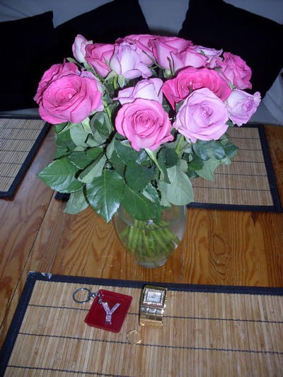 Underbara rosor jag fick av Emelie när jag fyllde 50.