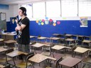 Här är den enda klassrummet de hade på skolan. 