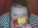 LOL.  mina 2 kondomer, + att jag e osminkad! haha.