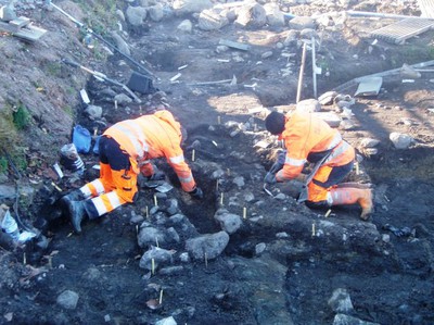 Arkeologisk utgrävning av en mesolitisk boplats i Motala 2010.