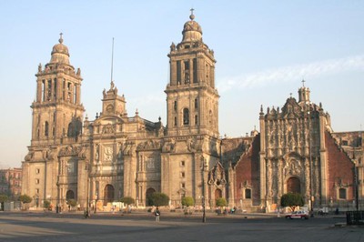 Latinamerikansk katedral, foto av Carlos Martínez Blandon 2005.