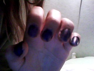 mina blåa naglar