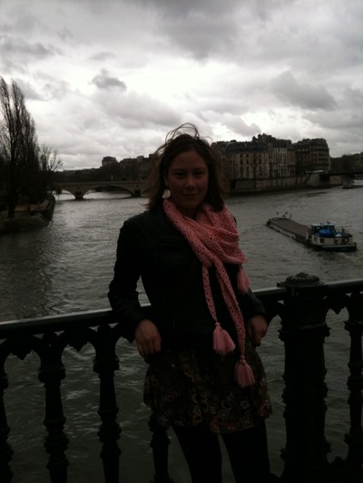 på pont neuf med Seine i bakgrunden.
