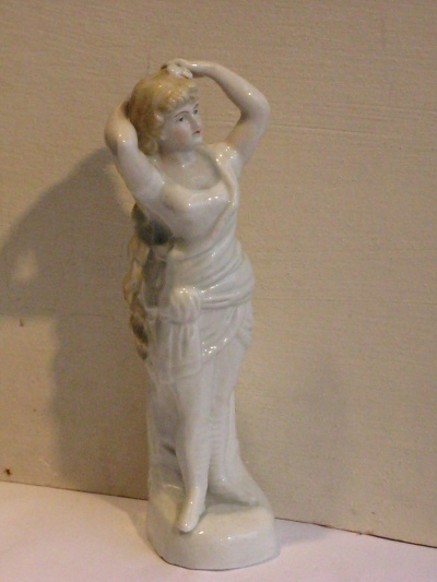 Little porcelain girl, once found in...