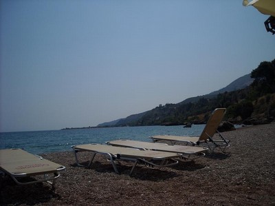 här var en strand vi var på i grekland :) as mysig