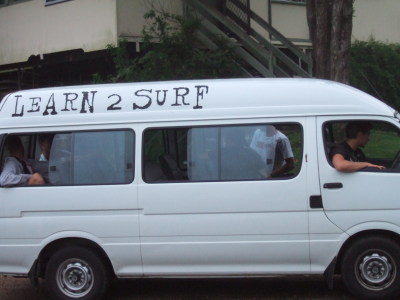 learn to surf - buss
