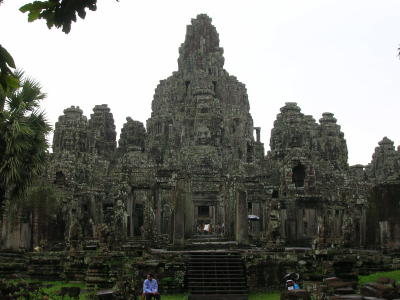 Bayon med Angkor Thom och de berömda ansiktena
