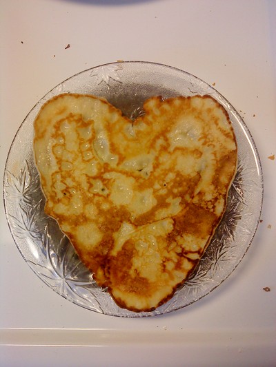I made a special pancake for my love <3