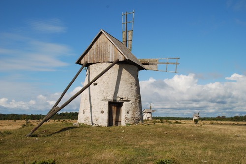 Vackra väderkvarnar på Gotland