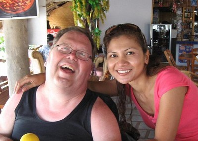 Här är jag nere i Thailand och träffar en vän till mig som betyder mycket för mig.